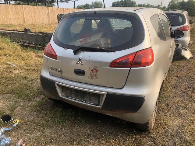 bontott MITSUBISHI COLT Homlokfal (Üres lemez)