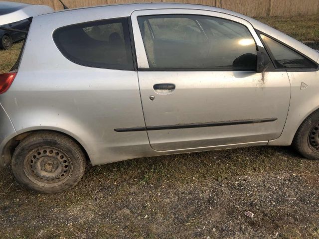 bontott MITSUBISHI COLT Homlokfal (Üres lemez)