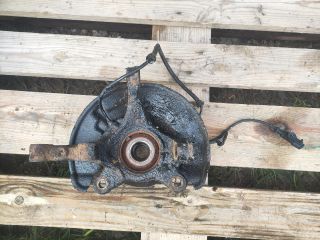 bontott MITSUBISHI COLT Jobb első Csonkállvány Kerékaggyal