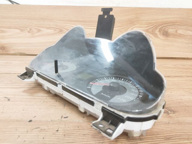 bontott MITSUBISHI COLT Kilométeróra