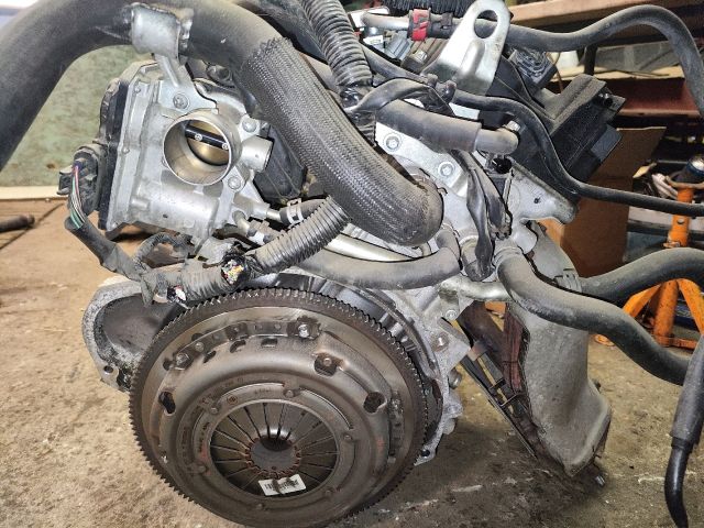 bontott MITSUBISHI COLT Komplett Motor (Segédberendezésekkel)