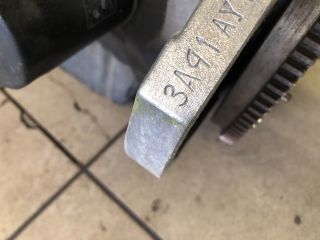 bontott MITSUBISHI COLT Motor (Fűzött blokk hengerfejjel)