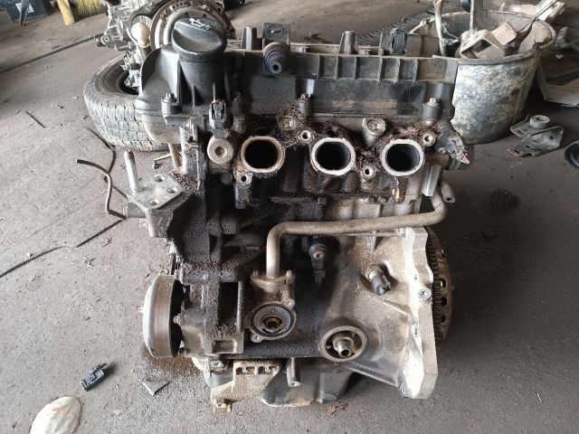 bontott MITSUBISHI COLT Motor (Fűzött blokk hengerfejjel)