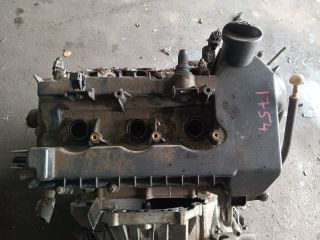 bontott MITSUBISHI COLT Motor (Fűzött blokk hengerfejjel)