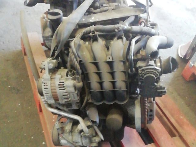 bontott MITSUBISHI COLT Motor (Fűzött blokk hengerfejjel)