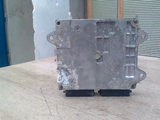 bontott MITSUBISHI COLT Motorvezérlő