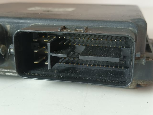 bontott MITSUBISHI COLT Motorvezérlő