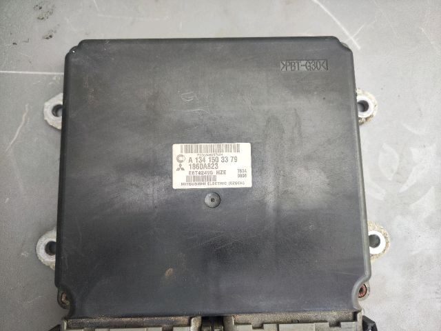 bontott MITSUBISHI COLT Motorvezérlő