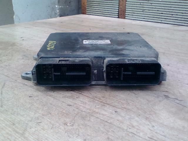 bontott MITSUBISHI COLT Motorvezérlő