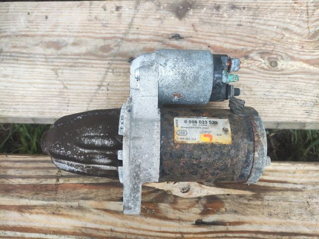 bontott MITSUBISHI COLT Önindító