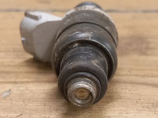 bontott MITSUBISHI COLT Porlasztó (1 db)