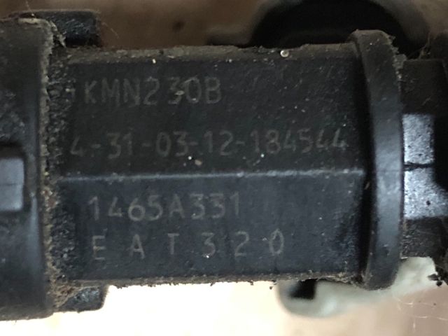 bontott MITSUBISHI COLT Porlasztó Sor / Híd