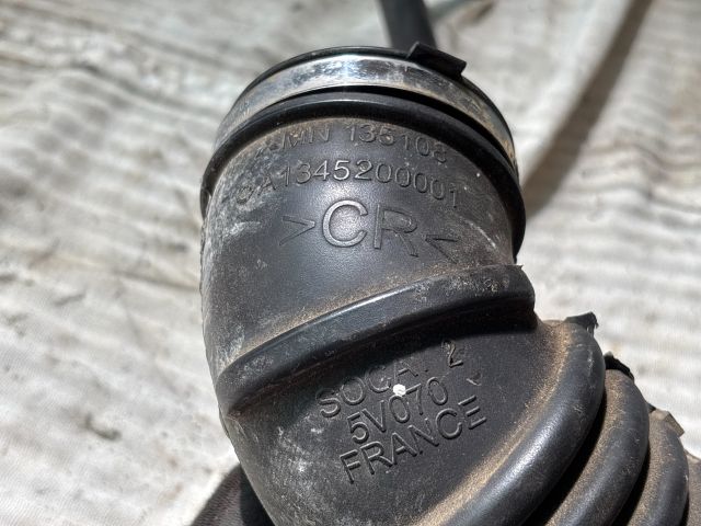 bontott MITSUBISHI COLT Szívó Cső