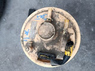 bontott MITSUBISHI COLT Üzemanyag Szivattyú