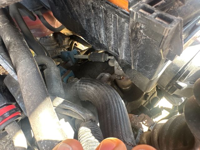 bontott MITSUBISHI COLT Váltó Bowden