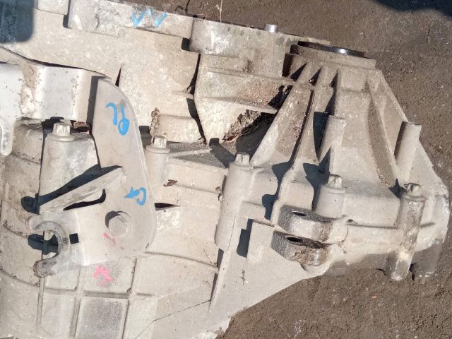 bontott MITSUBISHI COLT Váltó (Mechanikus)