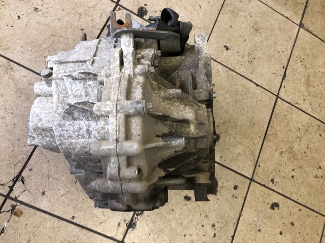 bontott MITSUBISHI COLT Váltó (Mechanikus)