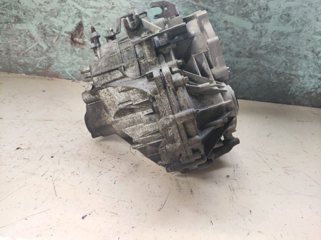 bontott MITSUBISHI COLT Váltó (Mechanikus)