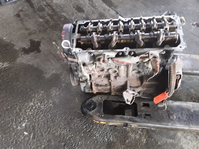 bontott MITSUBISHI COLT Motor (Fűzött blokk hengerfejjel)