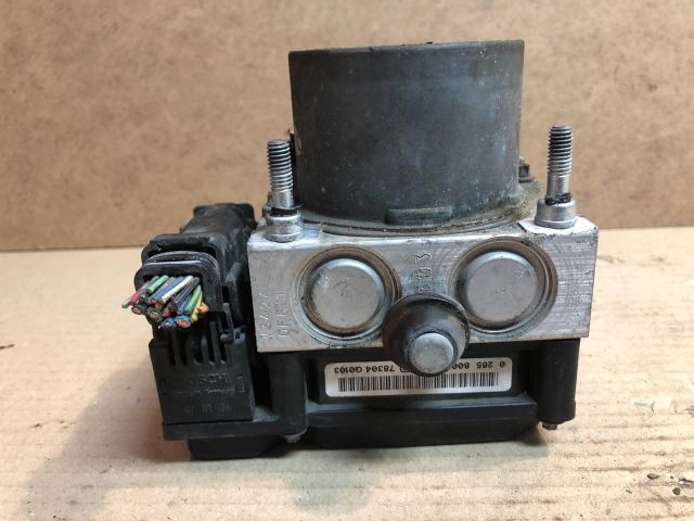 bontott MITSUBISHI COLT ABS Kocka