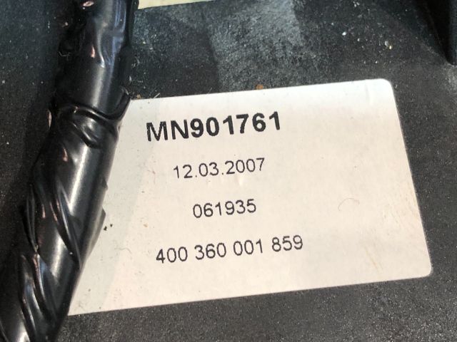 bontott MITSUBISHI COLT Automata Váltókar