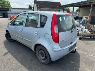 bontott MITSUBISHI COLT Bal első Csonkállvány Kerékaggyal