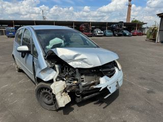 bontott MITSUBISHI COLT Bal első Csonkállvány Kerékaggyal