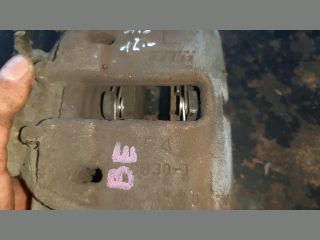 bontott MITSUBISHI COLT Bal első Féknyereg Munkahengerrel