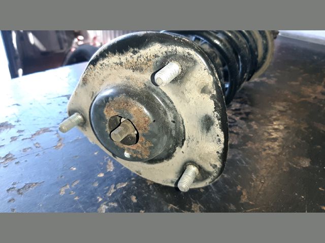 bontott MITSUBISHI COLT Bal első Gólyaláb (Lengécsillapító, Rugó)