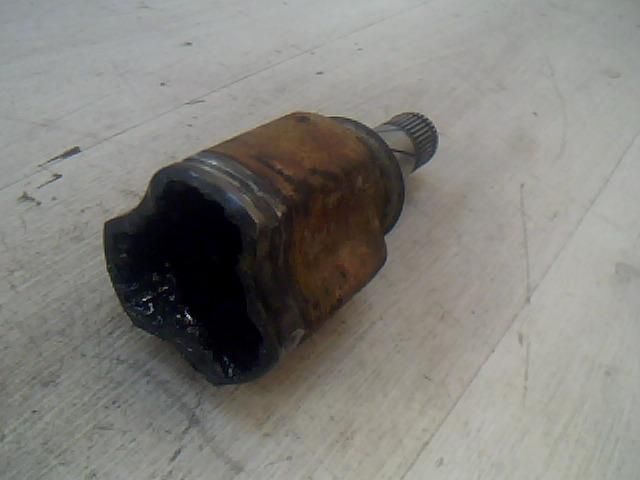 bontott MITSUBISHI COLT Bal Féltengely