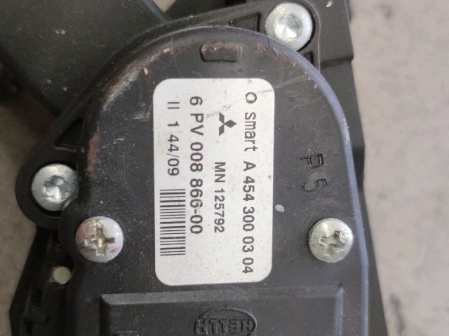 bontott MITSUBISHI COLT Gázpedál (Elektromos)