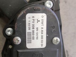 bontott MITSUBISHI COLT Gázpedál (Elektromos)