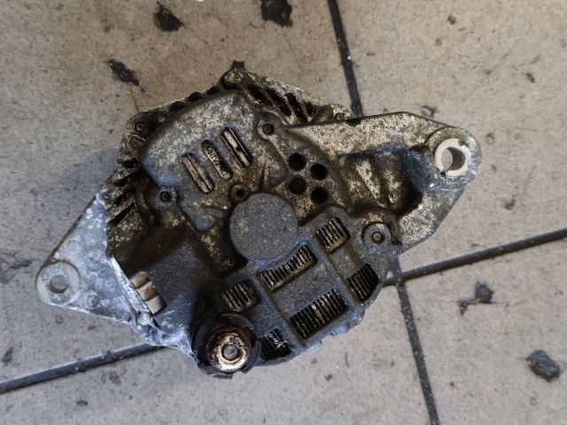 bontott MITSUBISHI COLT Generátor