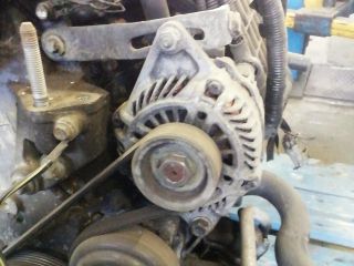 bontott MITSUBISHI COLT Generátor