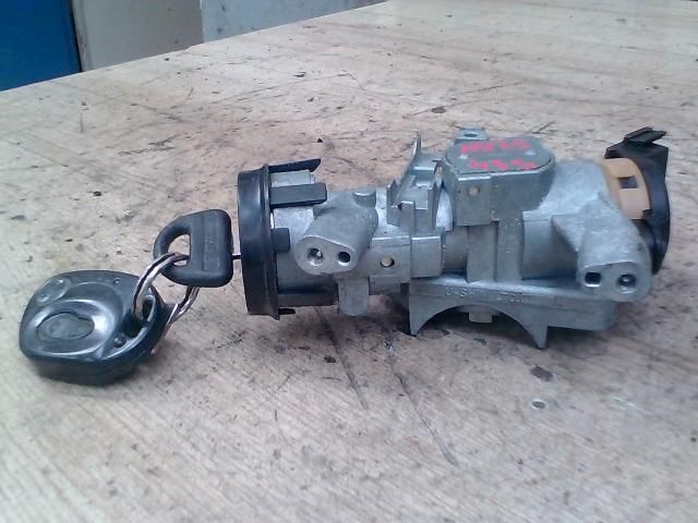 bontott MITSUBISHI COLT Gyújtáskapcsoló