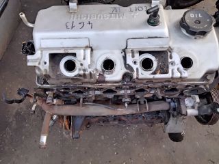 bontott MITSUBISHI COLT Motor (Fűzött blokk hengerfejjel)