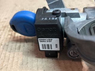 bontott MITSUBISHI COLT Gyújtáskapcsoló