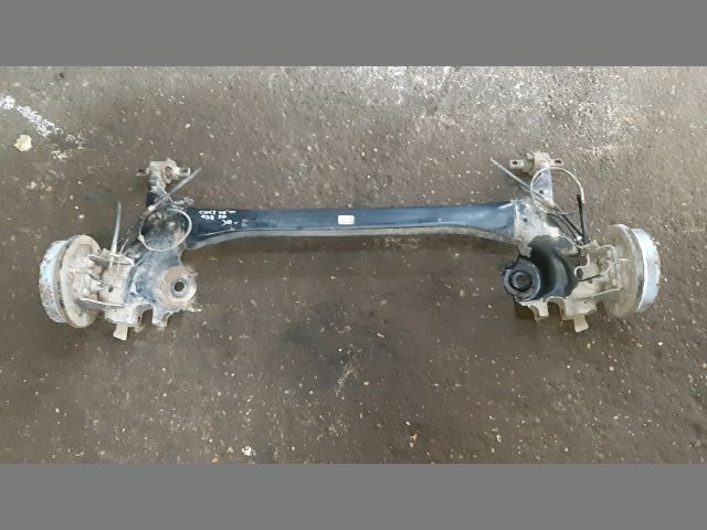 bontott MITSUBISHI COLT Hátsó Híd (Dobfékes)