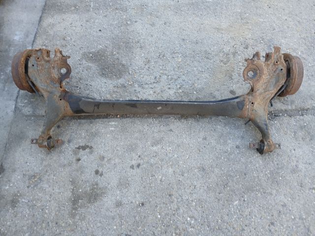 bontott MITSUBISHI COLT Hátsó Híd (Dobfékes)