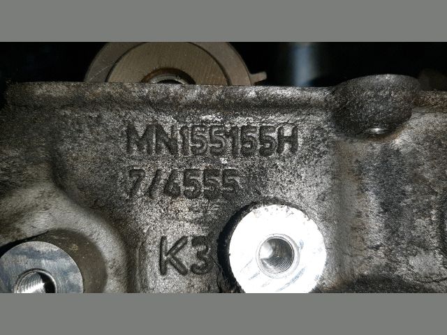 bontott MITSUBISHI COLT Hengerfej