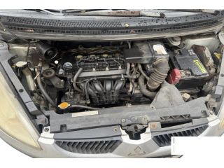 bontott MITSUBISHI COLT Jobb első Csonkállvány Kerékaggyal