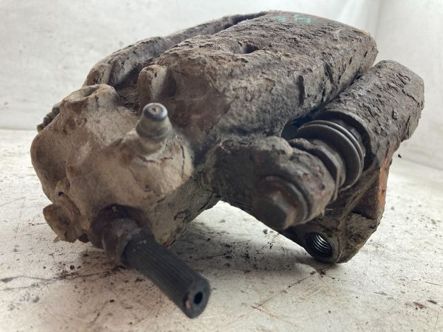 bontott MITSUBISHI COLT Jobb első Féknyereg Munkahengerrel