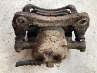 bontott MITSUBISHI COLT Jobb első Féknyereg Munkahengerrel