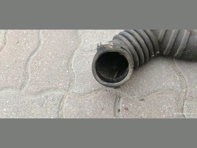 bontott MITSUBISHI COLT Légbeömlő Cső