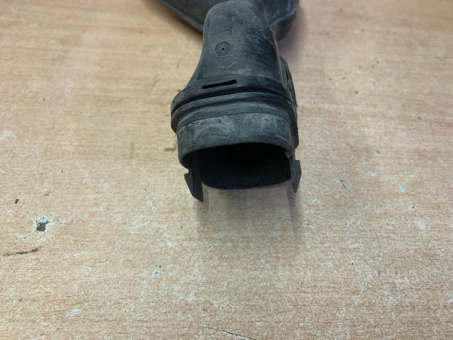 bontott MITSUBISHI COLT Légbeömlő Cső