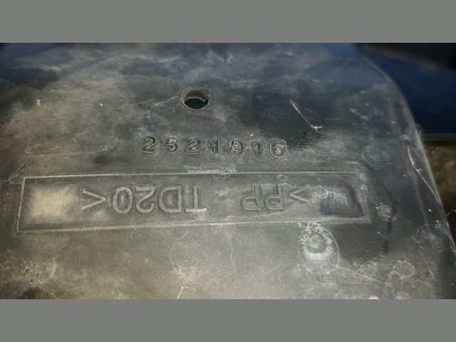 bontott MITSUBISHI COLT Légszűrő Ház