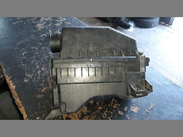 bontott MITSUBISHI COLT Légszűrő Ház