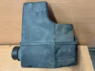 bontott MITSUBISHI COLT Légszűrő Ház