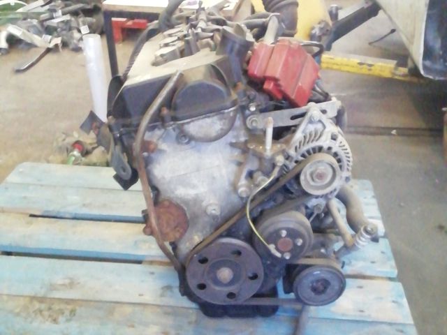 bontott MITSUBISHI COLT Motor (Fűzött blokk hengerfejjel)