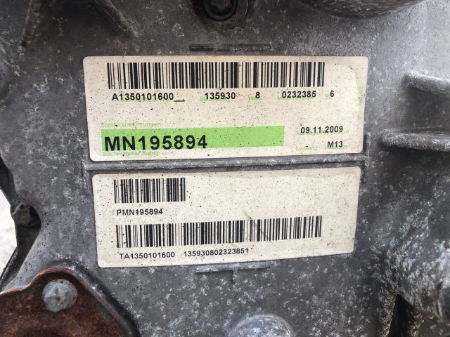 bontott MITSUBISHI COLT Motor (Fűzött blokk hengerfejjel)